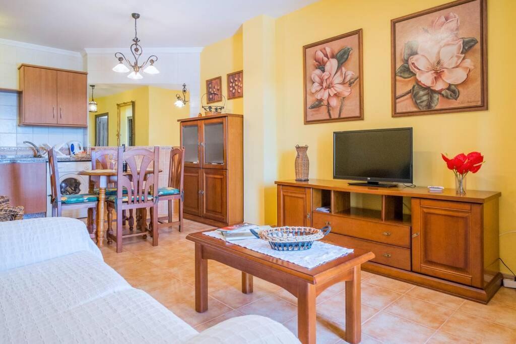 Bonito Apartamento Piscina Wifi Фригиляна Екстериор снимка